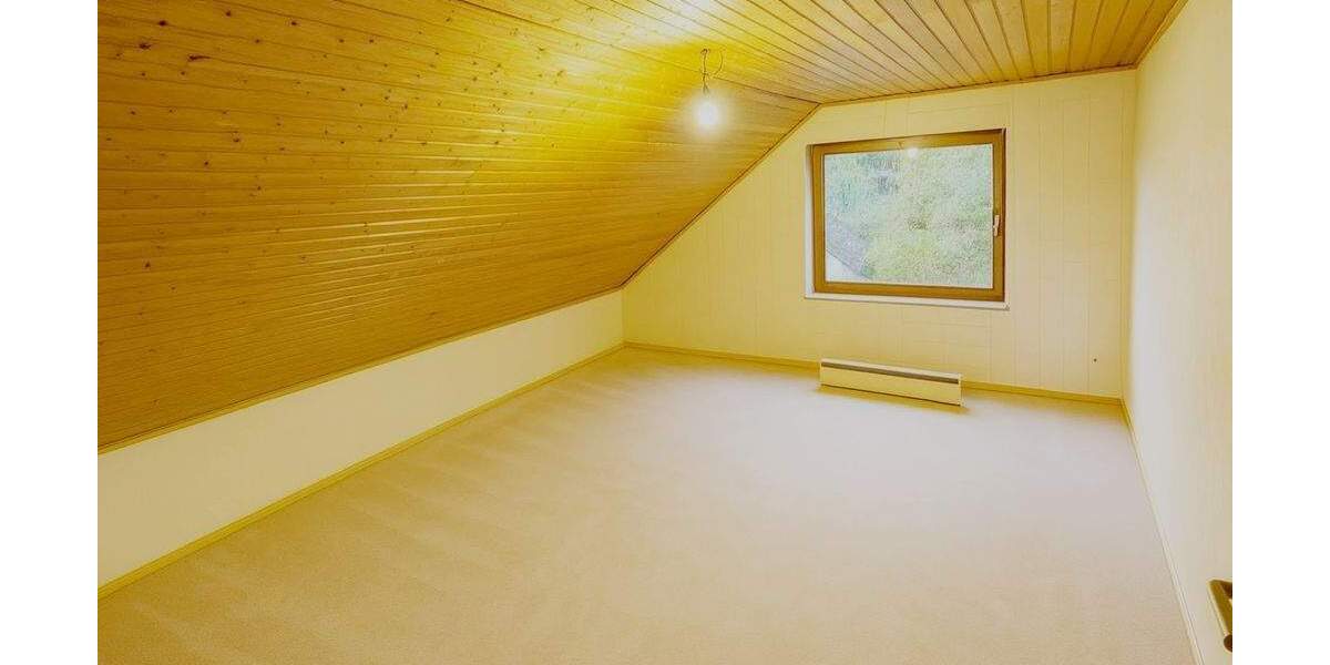 Etagenwohnung Rösrath Hoffnungsthal - 3 Zimmer, 107 m&sup2;, 248.000&euro; | Angebot:25567992