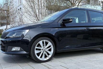 Skoda Fabia 71.300 km 12.000 &euro; München 81737