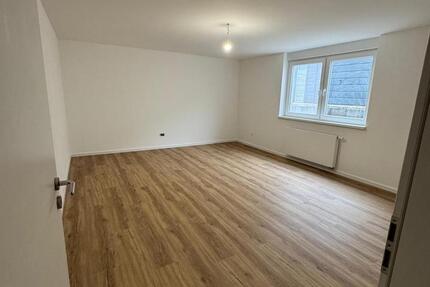 Wohnung Hambrücken - 3 Zimmer, 104 m&sup2;, 1.200&euro; | Angebot:26022407