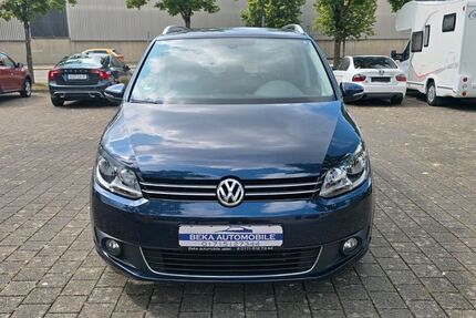VW Touran 129.000 km 9.400 &euro; Aalen 73433