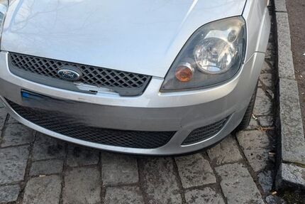 Ford Fiesta 220.000 km 1.000 € Arnstein 97450