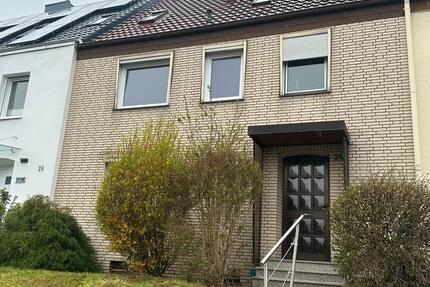 Haus Bielefeld Heepen - 7 Zimmer, 130 m&sup2;, 1.800&euro; | Angebot:26374931