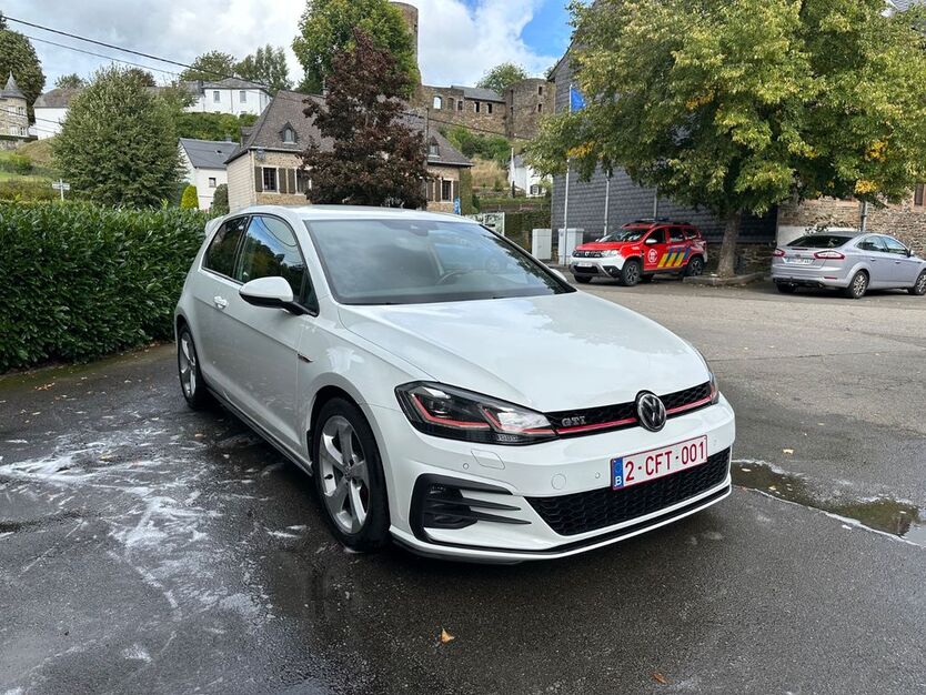 VW Golf 75.000 km 20.999 € Burg-Reuland 04790