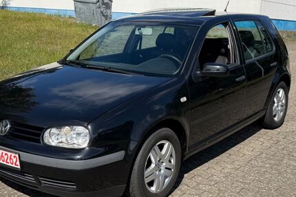 VW Golf 244.500 km 2.800 &euro; Bremervörde 27432