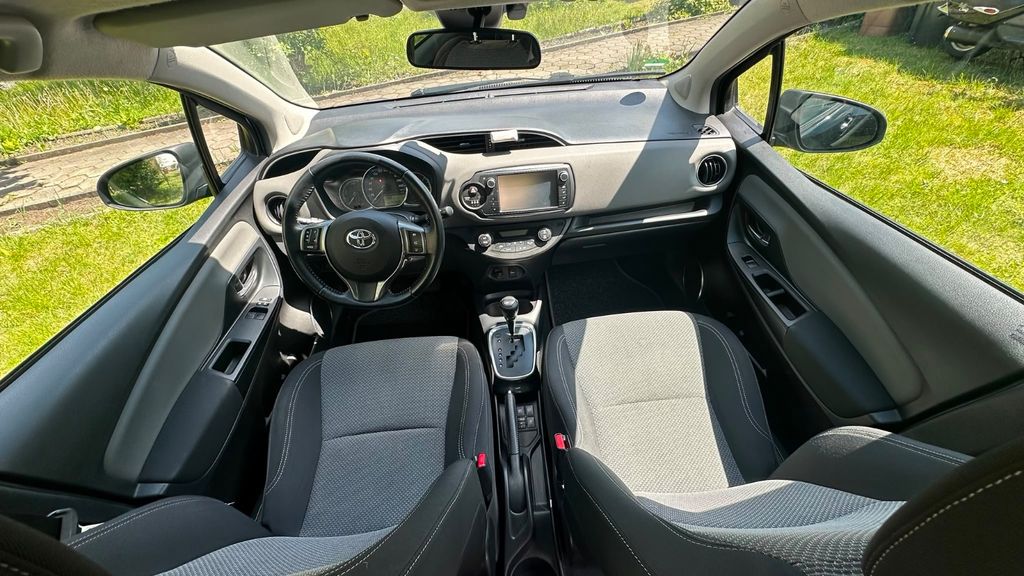 Toyota Yaris 140.500 km 10.200 &euro; Karlsfeld 85757