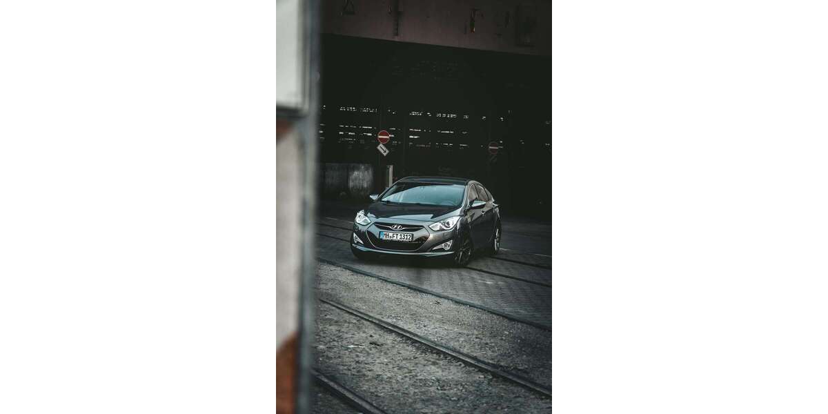 Hyundai i40 20.000 km 19.600 &euro; Mülheim an der Ruhr 45475