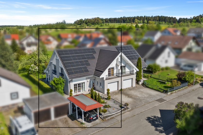 Haus zum Kaufen in Ebhausen 727.000 € 220 m²