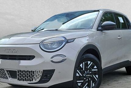 Fiat 600e 2.500 km 26.700 &euro; Regensburg 93059