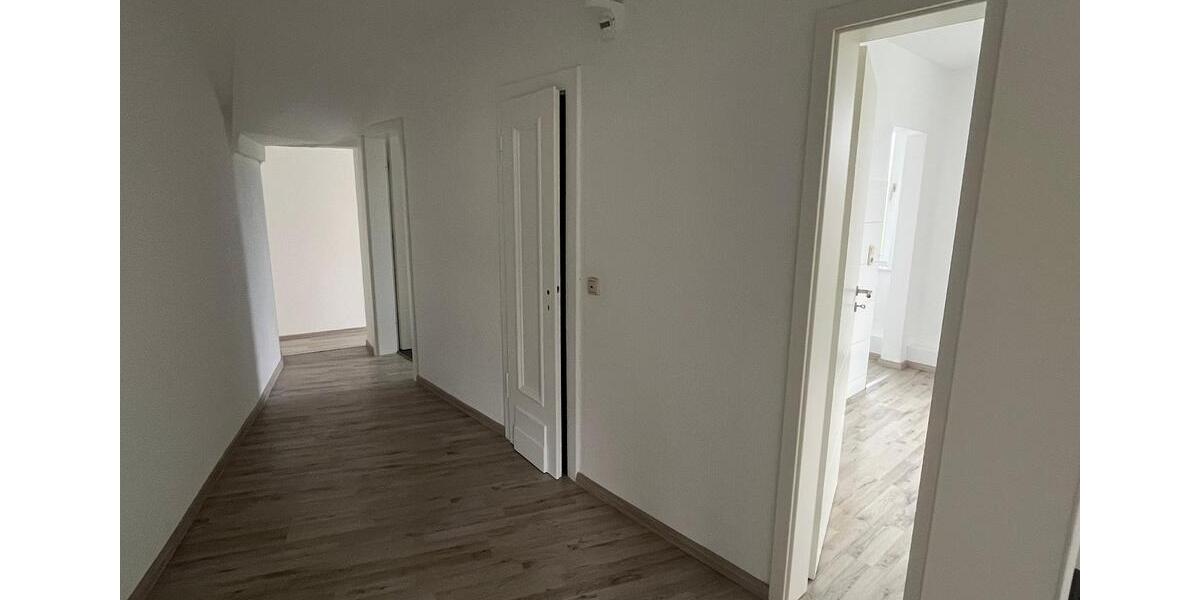 Mehrfamilienhaus, Wohnhaus Bad Oeynhausen - 8 Zimmer, 225 m&sup2;, 295.000&euro; | Angebot:26523097