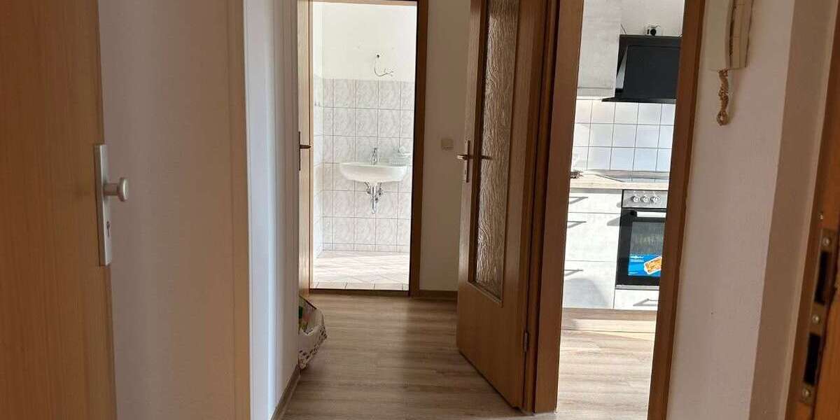 7-Familienhaus mit hoher Mietrendite - Mehrfamilienhaus, Wohnhaus Pößneck | Angebot:25999011