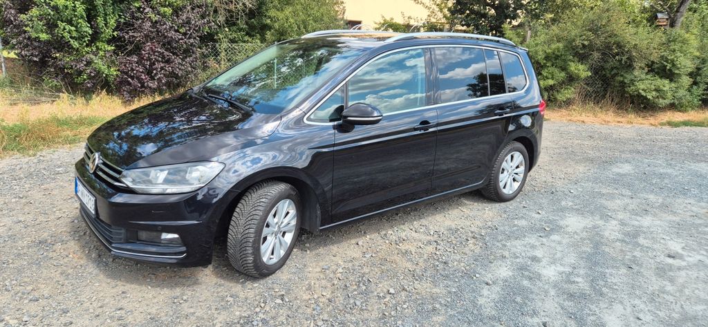 VW Touran 237.000 km 16.000 &euro; Mühlheim am Main 63165