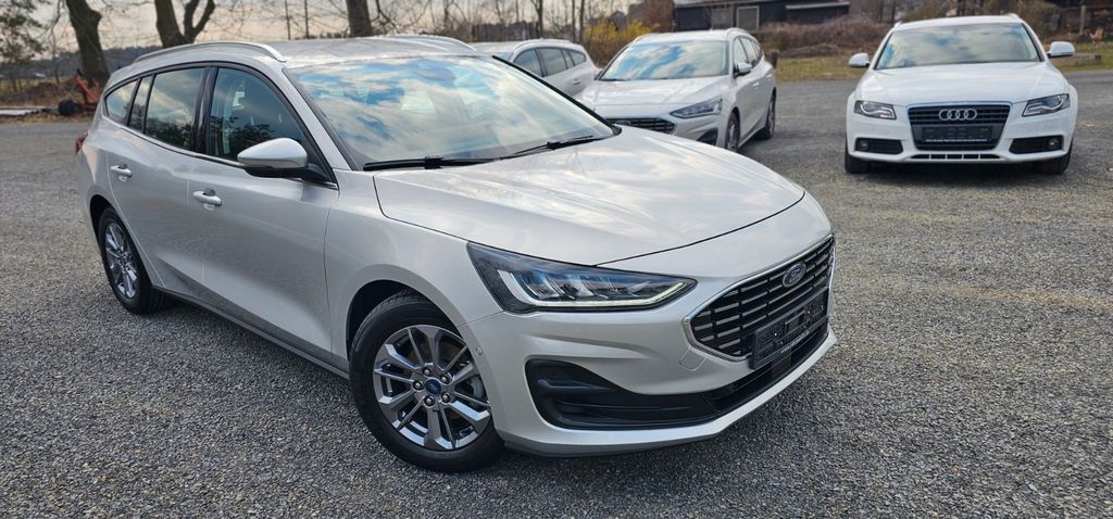 Ford Focus 72.791 km 15.990 &euro; Briesen 03096