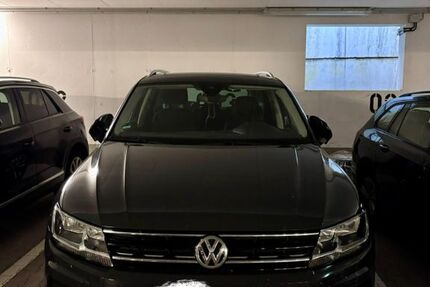VW Tiguan 75.820 km 21.600 &euro; München 81369