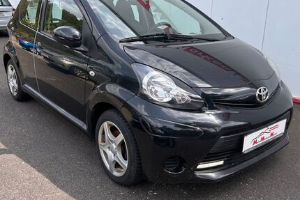 Toyota Aygo (X) 86.380 km 5.480 &euro; Ilmenau 98693