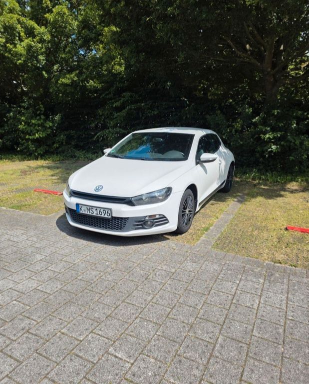 VW Scirocco 180.000 km 8.500 € Köln 50859