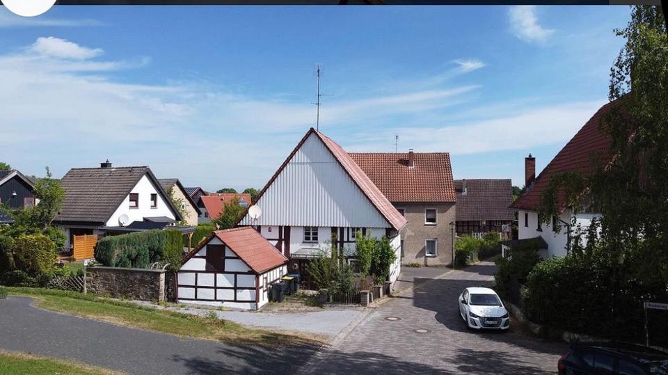 Mehrfamilienhaus, Wohnhaus Blomberg - 12 Zimmer, 250 m&sup2;, 100.000&euro; | Angebot:26739058