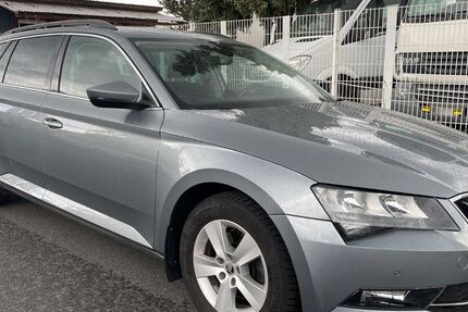 Skoda Superb 123.000 km 12.900 &euro; Nürnberg 90427