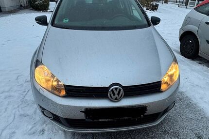 VW Golf 228.000 km 4.900 &euro; Borchen 33178