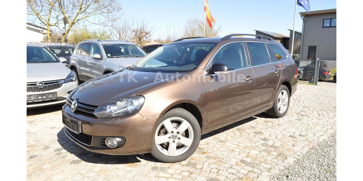 VW Golf 111.000 km 8.290 &euro; Ahrensbök 23623
