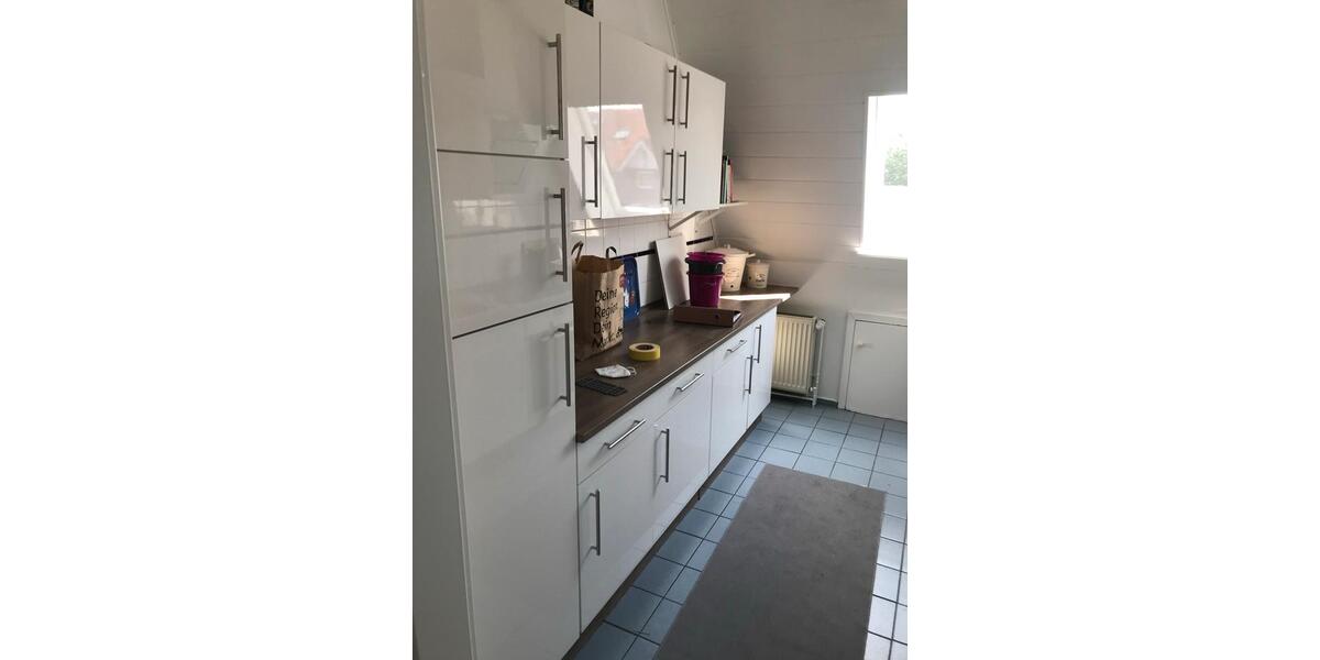 Dachgeschoßwohnung Buxtehude - 4 Zimmer, 95 m&sup2;, 750&euro; | Angebot:25045270