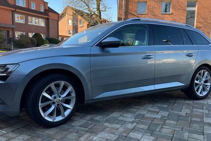Skoda Superb 94.000 km 21.000 &euro; Suderwich 45665