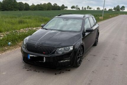 Skoda Octavia 117.000 km 16.500 &euro; Fließem 54636