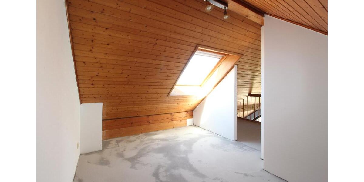 Dachgeschoßwohnung Rödermark - 2 Zimmer, 70 m&sup2;, 189.000&euro; | Angebot:26324006