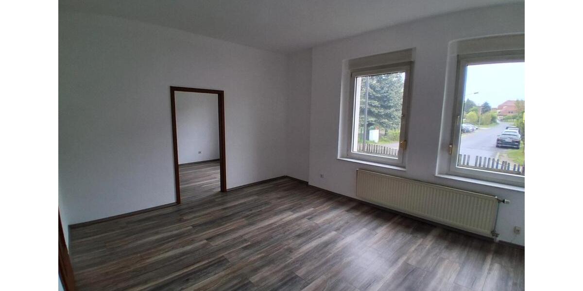 Hochparterre Doberlug-Kirchhain Kirchhain - 2 Zimmer, 67 m&sup2;, 350&euro; | Angebot:26548092