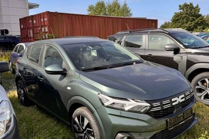 Dacia Sandero 3.000 km 20.000 &euro; Büdelsdorf 24782