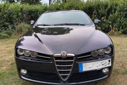 Alfa Romeo 159 237.000 km 4.950 € Sustrum 49762