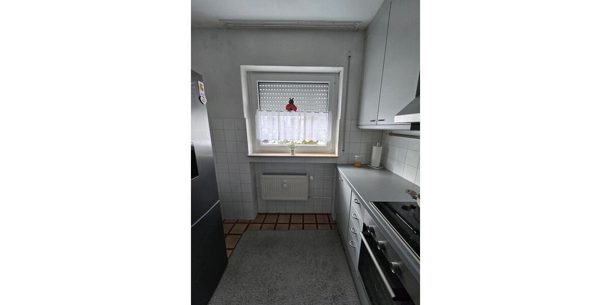 Modernisierte 3-Zimmer Wohnung mit Balkon und Garage zu verkaufen 3 zimmer