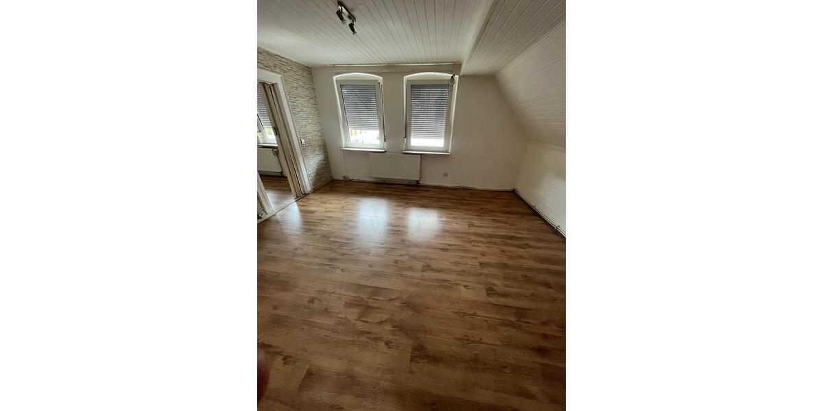Etagenwohnung Geislingen an der Steige - 2 Zimmer, 80 m&sup2;, 900&euro; | Angebot:26380279