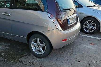 Lancia Ypsilon 157.000 km 2.500 &euro; Neu Esting-Olching 82140