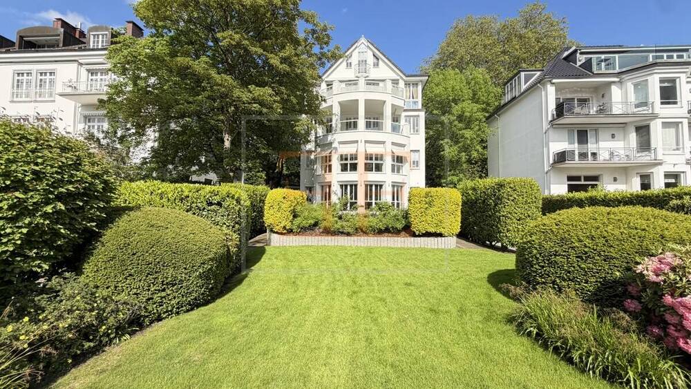 Ein Diamant an besonderer Adresse: luxuriöse Wohnrarität mit Alsterblick - Terrassenwohnung Hamburg Uhlenhorst | Angebot:26688135
