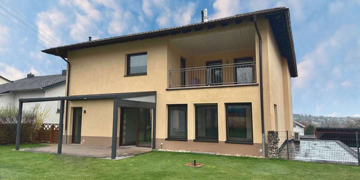 Einfamilienhaus Ramstein-Miesenbach / Miesenbach Miesenbach - 10 Zimmer, 340 m&sup2;, 599.000&euro; | Angebot:26289415