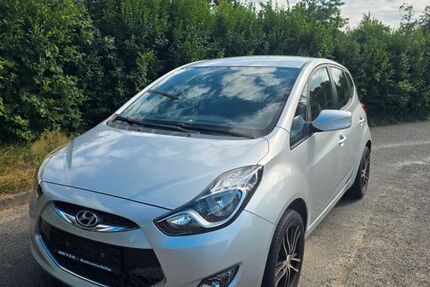 Hyundai ix20 145.823 km 2.490 &euro; Hamburg 22097
