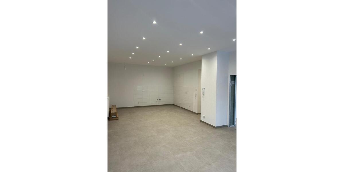 ERSTBEZUG MIT KÜCHE: 4 ZiWhg 106m² mit Balkon in 97944 Boxberg 4 zimmer