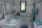 Mehrfamilienhaus, Wohnhaus Geratal - 8 Zimmer, 166 m&sup2;, 139.000&euro; | Angebot:25685476