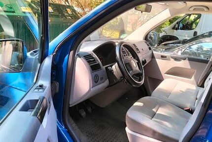 VW T5 Transporter