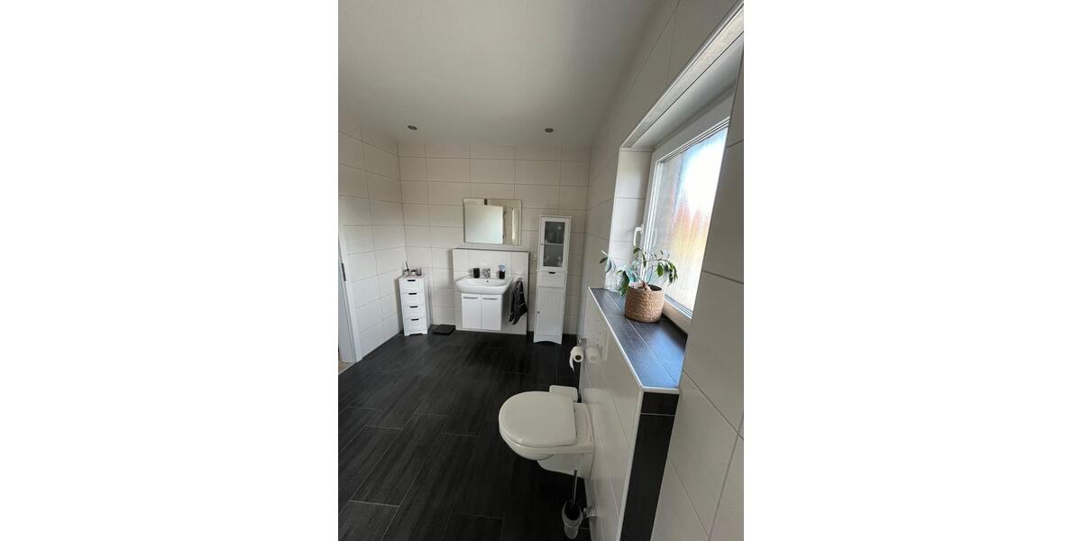 Bungalow Westoverledingen - 3 Zimmer, 124 m&sup2;, 1.150&euro; | Angebot:26229529