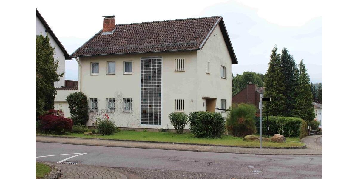 Einfamilienhaus Sankt Ingbert - 6 Zimmer, 148 m&sup2;, 330.000&euro; | Angebot:26649300