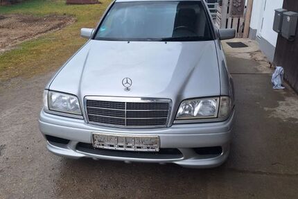 Mercedes-Benz C 180 94.400 km 2.499 &euro; Vogtareuth 83569