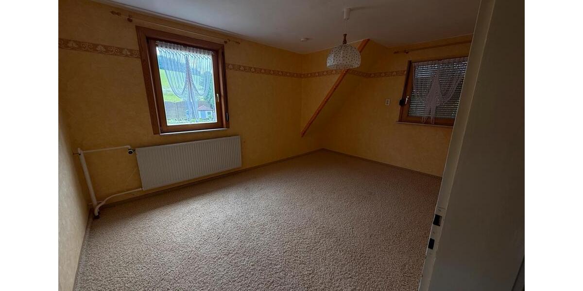 Mehrfamilienhaus, Wohnhaus Brotterode-Trusetal Trusetal - 7 Zimmer, 185 m&sup2;, 349.000&euro; | Angebot:26833614