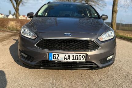 Ford Focus 77.400 km 7.300 &euro; Freihalden 89343