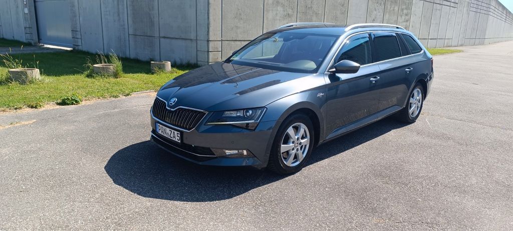 Skoda Superb 141.000 km 17.990 € Geratskirchen 84552