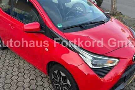 Toyota Aygo (X) 39.980 km 11.900 &euro; Bielefeld 33689