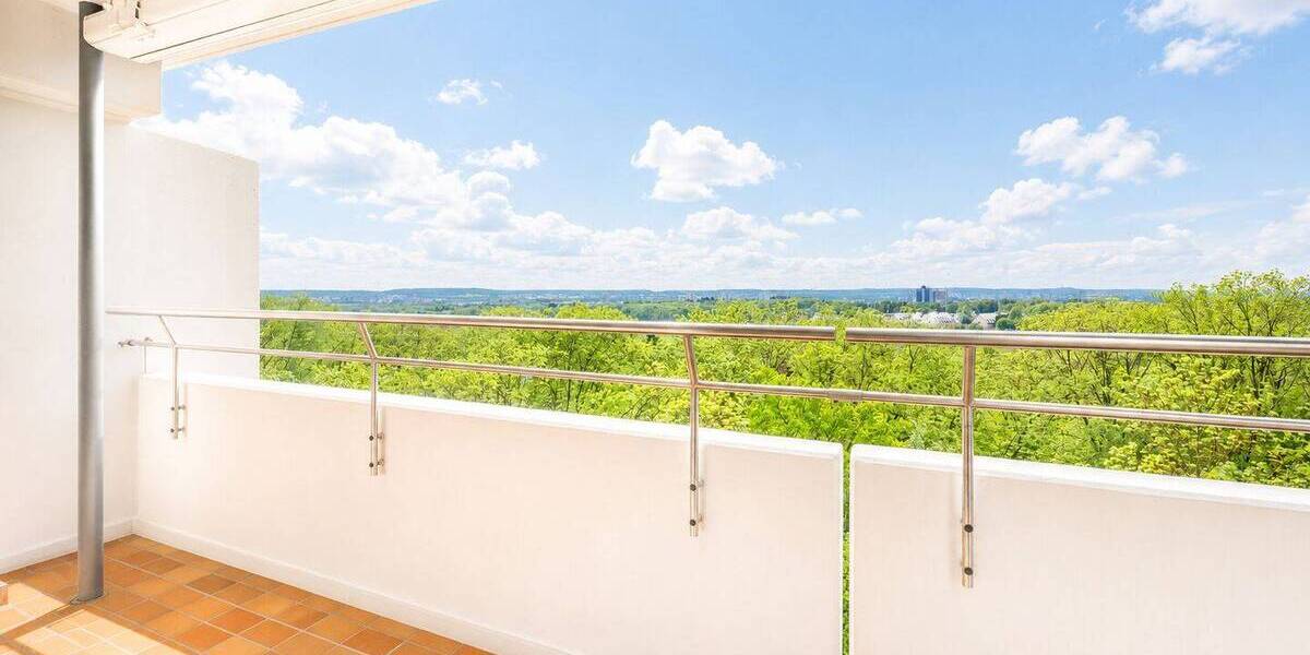 Etagenwohnung Stuttgart Asemwald - 3 Zimmer, 80 m&sup2;, 219.000&euro; | Angebot:26851457