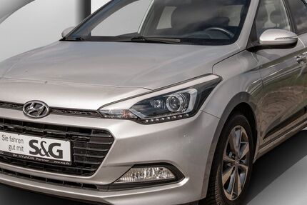 Hyundai i20 89.000 km 12.555 € Merseburg 06217