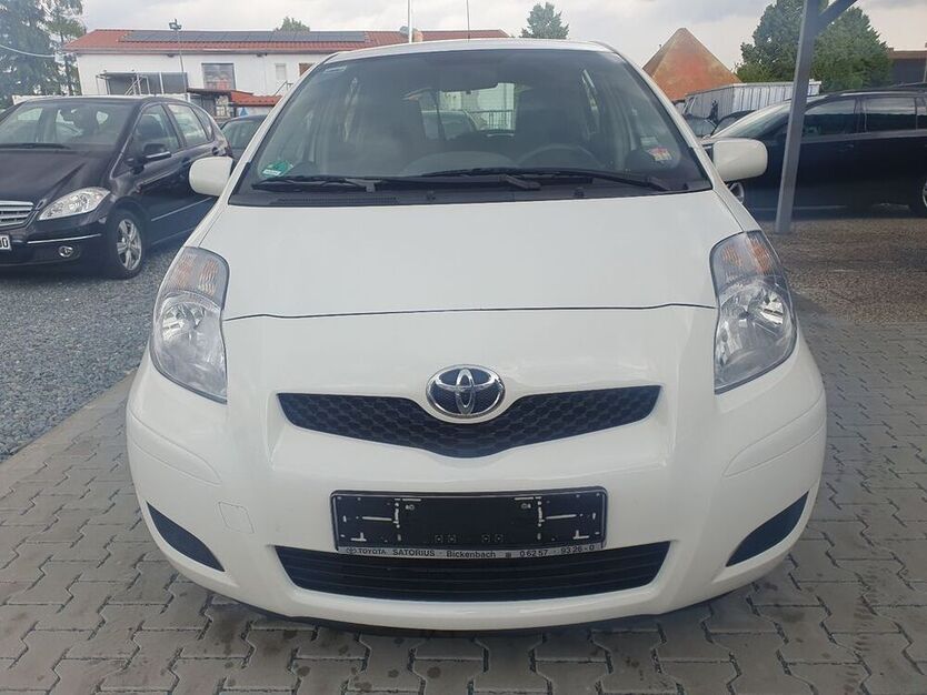 Yaris