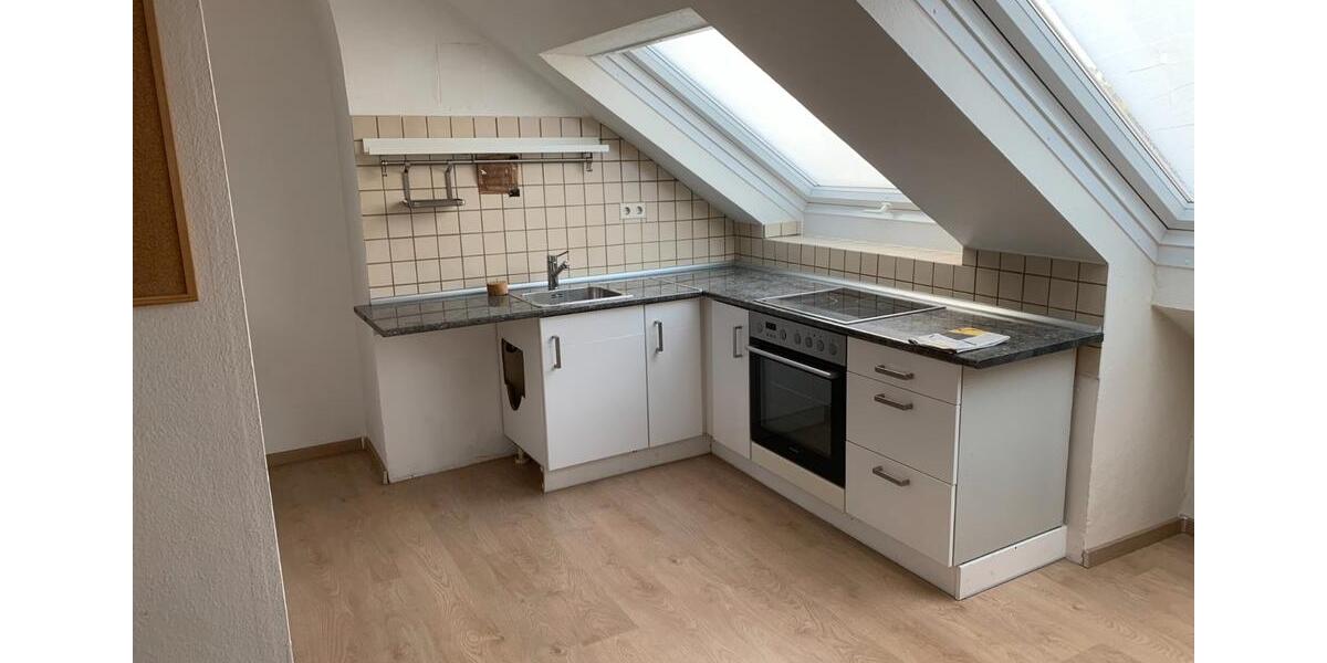 Dachgeschoßwohnung Karlsruhe Durlach - 1 Zimmer, 65 m&sup2;, 800&euro; | Angebot:26020881